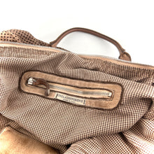 Charger l'image dans la galerie, Sac PLAZA en Cuir Perforé Pebble