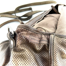 Charger l'image dans la galerie, Sac HOTEL en Cuir Perforé Bancha Green