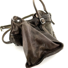 Charger l'image dans la galerie, Sac HOTEL en Cuir Perforé Bancha Green