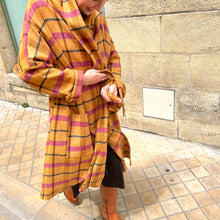 Charger l'image dans la galerie, Manteau PAUL à Carreaux Orange et Rose