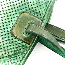 Charger l'image dans la galerie, Sac RE EDITION en Cuir Perforé Vert
