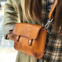 Charger l'image dans la galerie, Sac FREEWAY en Cuir Sunflower