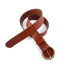 Load image into Gallery viewer, Ceinture en Cuir Camel Boucle Ronde Dorée