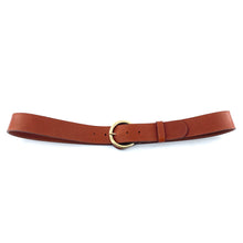 Load image into Gallery viewer, Ceinture en Cuir Camel Boucle Ronde Dorée
