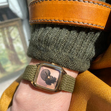 Charger l'image dans la galerie, Montre PRIMA FOULAH Bracelet Perlon Olive