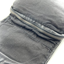 Charger l'image dans la galerie, Trousse / Trousse de Toilette en Cuir Noir