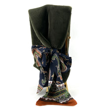 Load image into Gallery viewer, Col en Fausse Fourrure Kaki / Navy