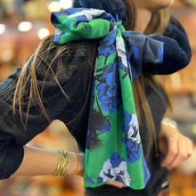 Charger l'image dans la galerie, Col en Fausse Fourrure Nuit / Cyan