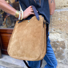 Charger l'image dans la galerie, Sac BIBIANE en Daim Camel