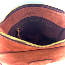 Load image into Gallery viewer, Sac PALOMA en Croûte Velous Brick