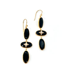 Charger l'image dans la galerie, Longues Boucles d'Oreilles TELMA en Onyx Noir