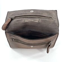 Charger l'image dans la galerie, Portefeuille GM en Cuir Lavé Taupe