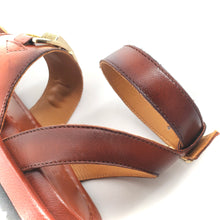 Load image into Gallery viewer, Sandale Semelle Épaisse et Bride Cheville en Cuir Cognac
