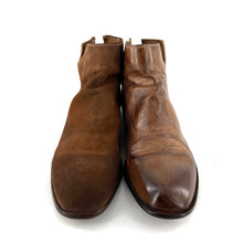 Charger l'image dans la galerie, Boots Zippé Arrière en Daim Fango

