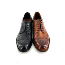 Charger l'image dans la galerie, Derby Bout Fleuri en Cuir Noir Ultra-Souple
