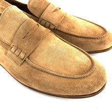 Load image into Gallery viewer, Mocassin Ultra-Souple en Daim Beige
