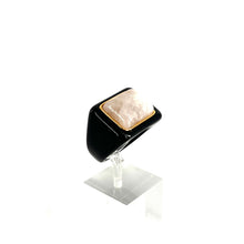 Load image into Gallery viewer, Large Bague en Acétate Noire Cabochon Quartz Blanc Serti Plaqué Or

