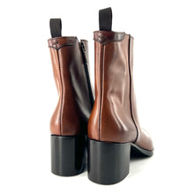 Charger l'image dans la galerie, Boots Talon Trotteur Zippé Intérieur en Cuir Cognac
