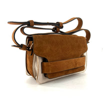 Load image into Gallery viewer, Sac DAY FIVE M en Toile Écru et Suede Gold
