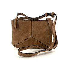 Load image into Gallery viewer, Sac TWENTY-ONE en Suede TOFFEE
