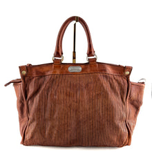 Charger l&#39;image dans la galerie, Sac GLAMOUR V en Cuir Perforé Caramel
