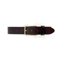 Charger l&#39;image dans la galerie, Ceinture en Cuir Marron Élégante et Fine Boucle Dorée

