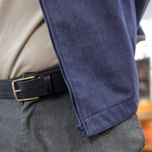 Charger l&#39;image dans la galerie, Ceinture en Cuir Noir Élégante Boucle Dorée
