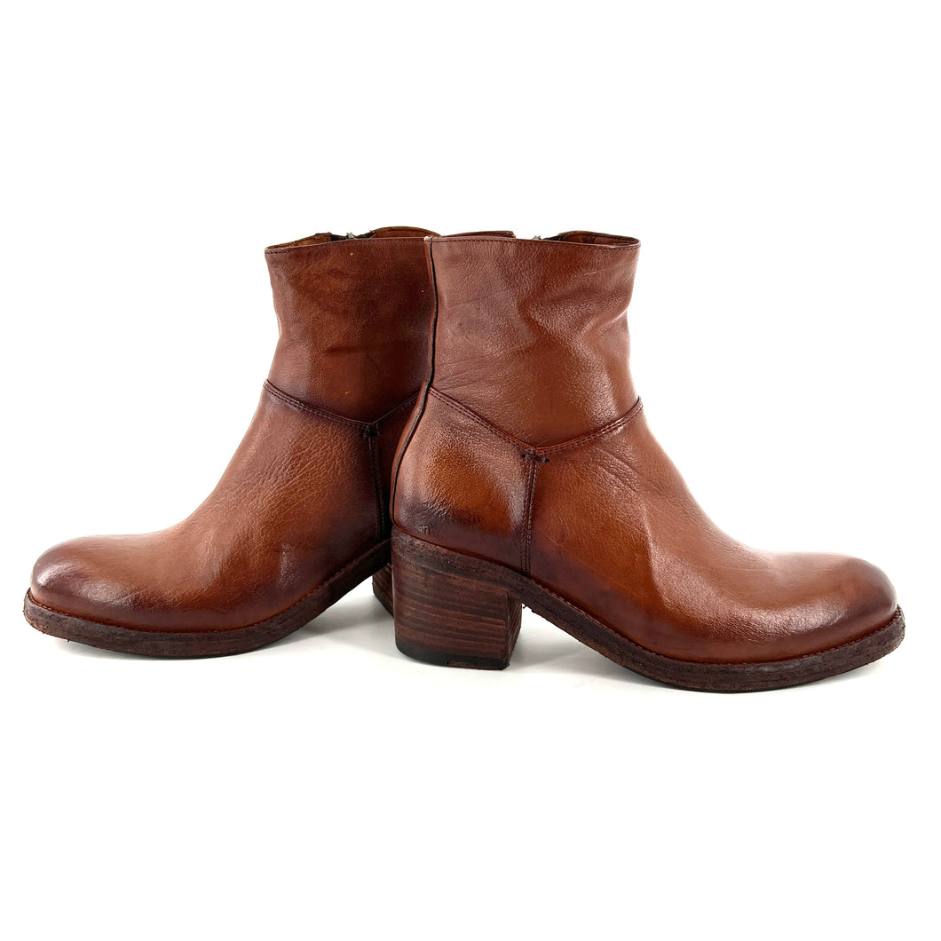 Boots Talon Trotteur en Cuir Camel Patiné