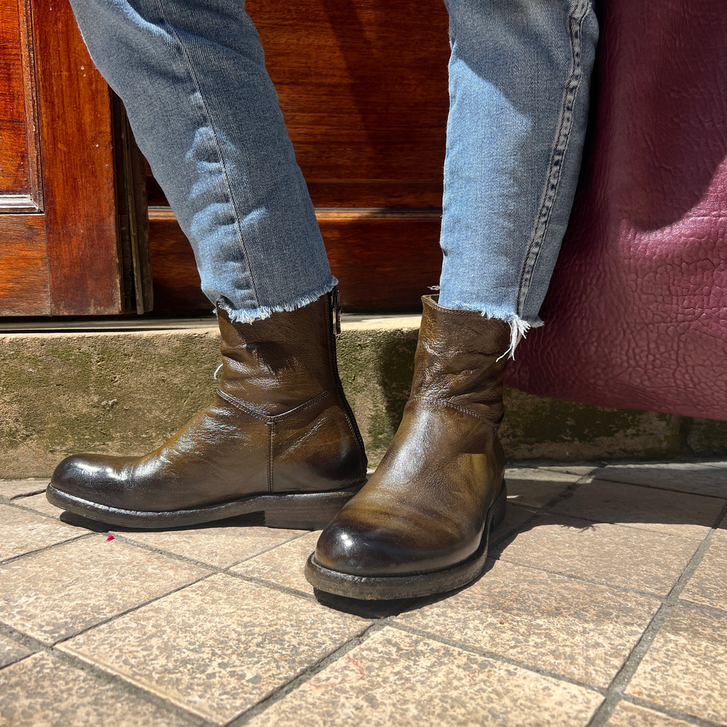 Boots Zippé Arrière en Cuir Loden