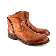 Load image into Gallery viewer, Boots Double Zip en Cuir Patiné Cognac
