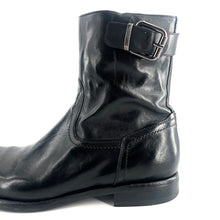 Load image into Gallery viewer, Boots Zippé Intérieur en Cuir Noir
