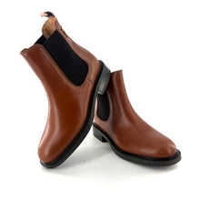 Load image into Gallery viewer, Chelsea Boots MAXINE en Cuir Cognac

