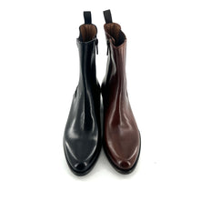 Load image into Gallery viewer, Boots Talon Biseauté Zippé Intérieur en Cuir Cognac
