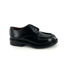 Load image into Gallery viewer, Derby Fine Semelle Crantée en Cuir Noir
