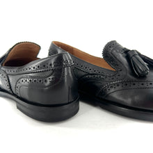 Load image into Gallery viewer, Mocassin à Pompons et Bout Fleuri en Cuir Noir
