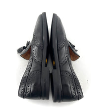 Load image into Gallery viewer, Mocassin à Pompons et Bout Fleuri en Cuir Noir
