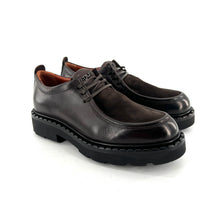Load image into Gallery viewer, Derby Esprit &quot;Paraboot&quot; en Cuir et Daim Chocolat
