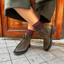 Load image into Gallery viewer, Derby Semi-Montant &quot;Esprit Paraboot&quot; en Daim Vert
