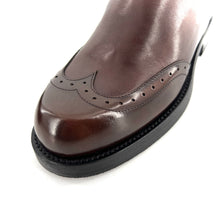 Load image into Gallery viewer, Chelsea Boots Bout Fleuri en Cuir et Cuir Polido Tabac
