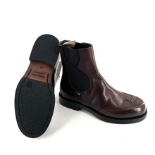 Load image into Gallery viewer, Chelsea Boots Bout Fleuri en Cuir et Cuir Polido Tabac
