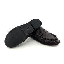 Load image into Gallery viewer, Mocassin en Cuir Marron Ultra Souple
