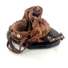 Charger l'image dans la galerie, Sac RE EDITION en Cuir Dégradé Caramel
