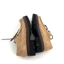 Load image into Gallery viewer, Derby Semelle Crantée Esprit Paraboot en Daim Beige
