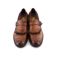 Load image into Gallery viewer, Chaussure à Boucle Bout Fleuri Patte Frangée Bi-Matière Camel
