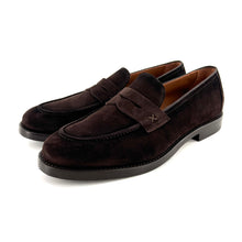 Load image into Gallery viewer, Mocassin en Daim Marron Foncé
