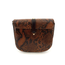 Load image into Gallery viewer, Sac LE SAB JUNE en Cuir Imprimé Serpent et Cuir Chocolat
