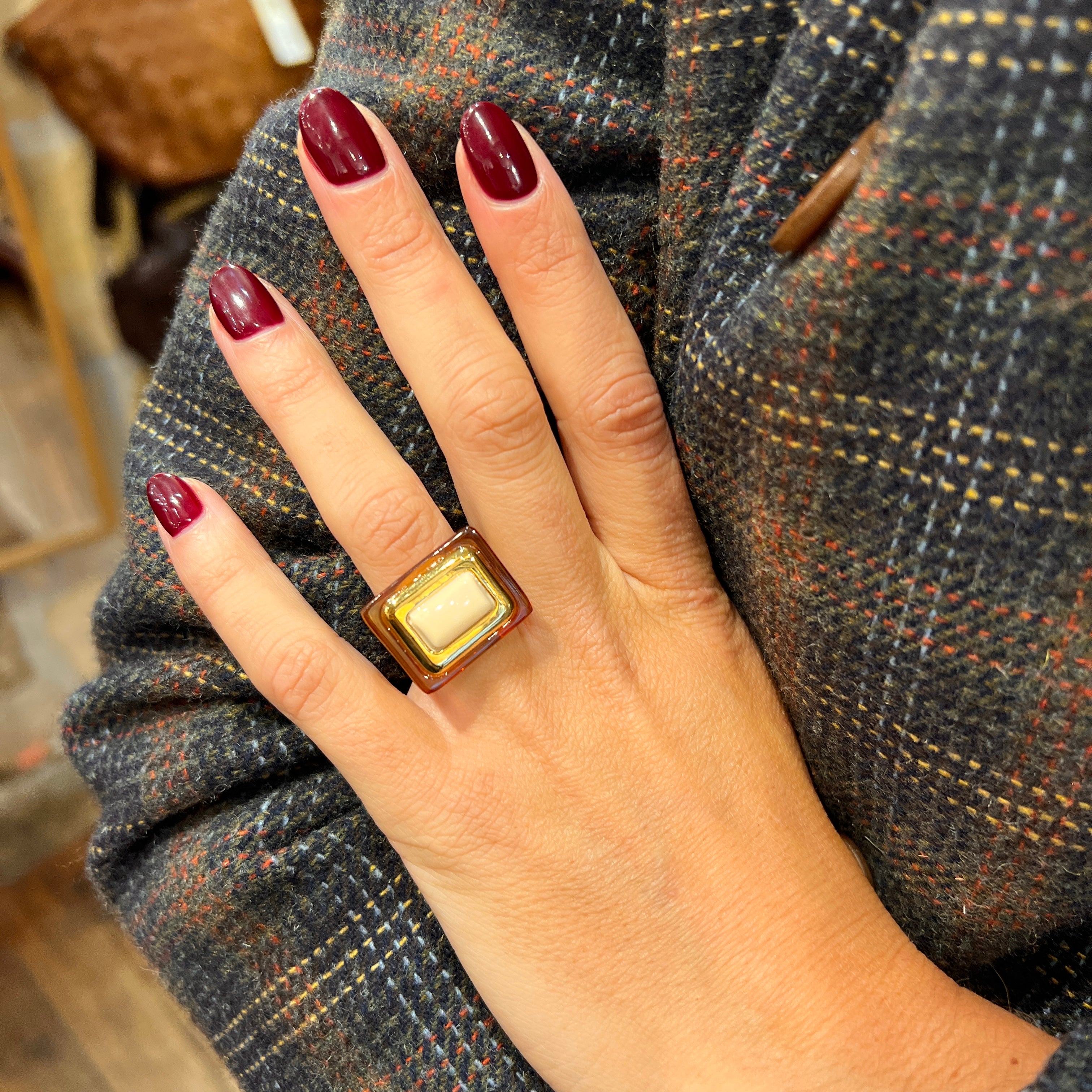 Bague En Plaqué Or Avec Cabochon D'Ambre Miel - Taille 57 - Occasion - France