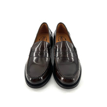 Load image into Gallery viewer, Mocassin en Cuir Glacé Marron Foncé
