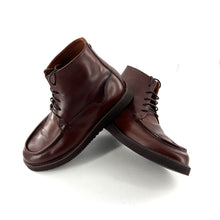 Charger l&#39;image dans la galerie, Chaussure Lacets Montante Semelle Vibram en Cuir Camel
