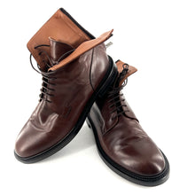 Charger l&#39;image dans la galerie, Chaussure Lacets Montante Zippé Arrière en Cuir Cognac
